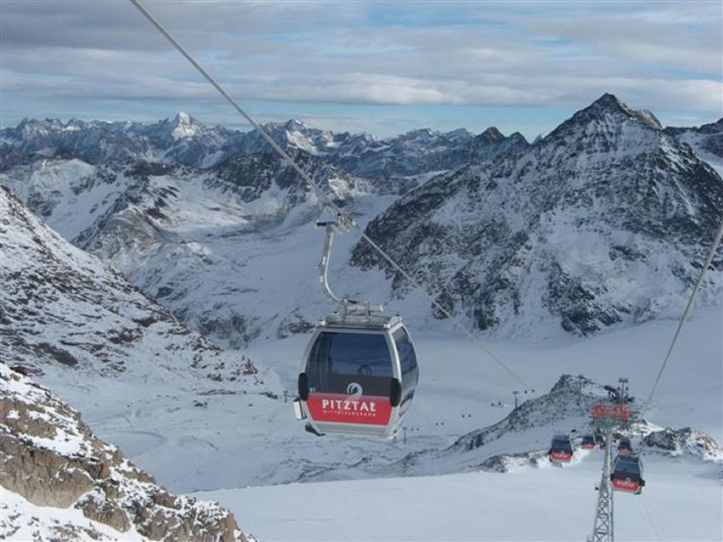 Gasthof Zur Einkehr Sankt Leonhard im Pitztal Kültér fotó